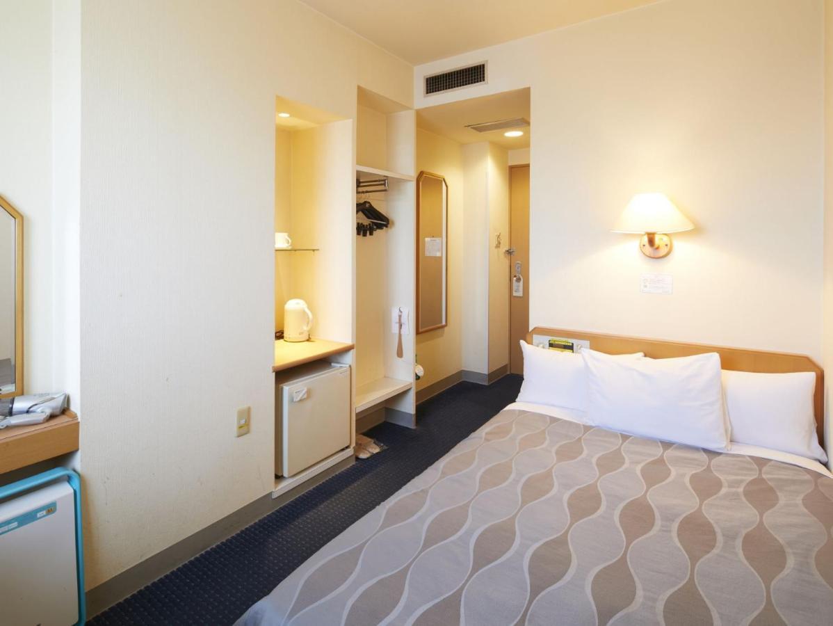 Roco Inn Matsuyama Наха Екстериор снимка