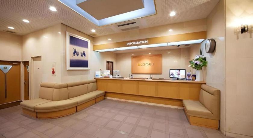 Roco Inn Matsuyama Наха Екстериор снимка